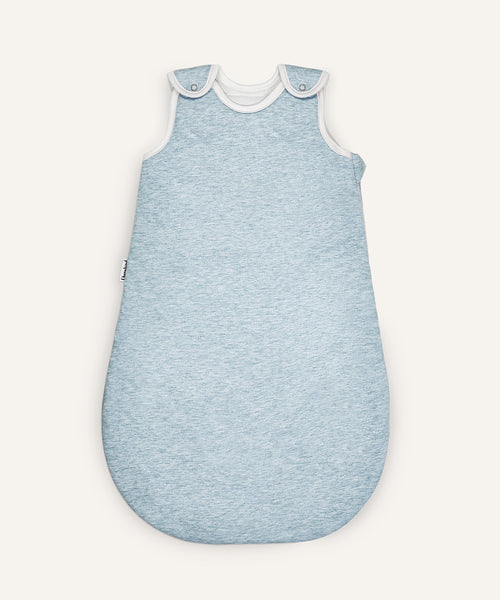 Babyschlafsack rund mit Wollfüllung hellblau.