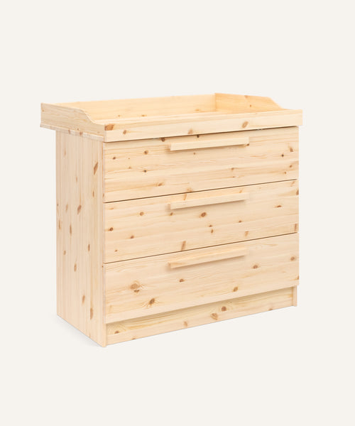 Ehrenkind Wickelkommode Linia Kiefer mit Schubladen.
