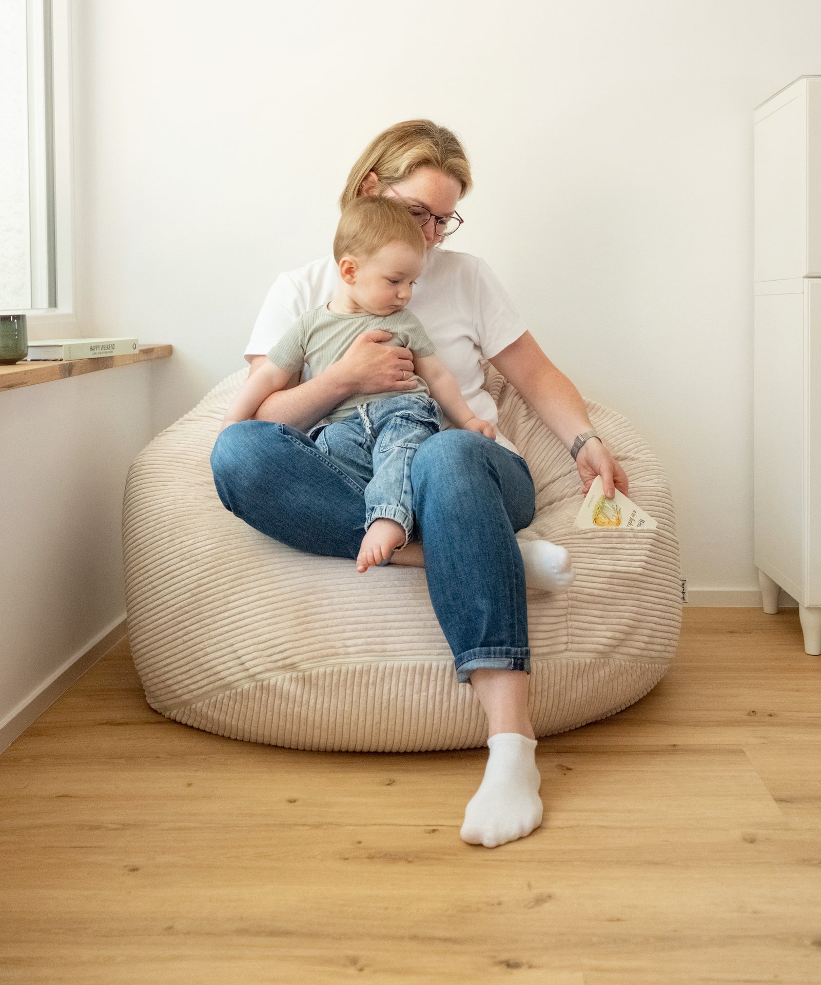 Für unsere Sitzsäcke & Poufs*Ideal zum Nachfüllen von Outdoor und Cord Sitzsäcken in Kinder-und XXL-Größe sowie von Sitzsack-Poufs in rund oder eckig.| EPS-Perlen zum Nachfüllen von Sitzsäcken und Poufs.