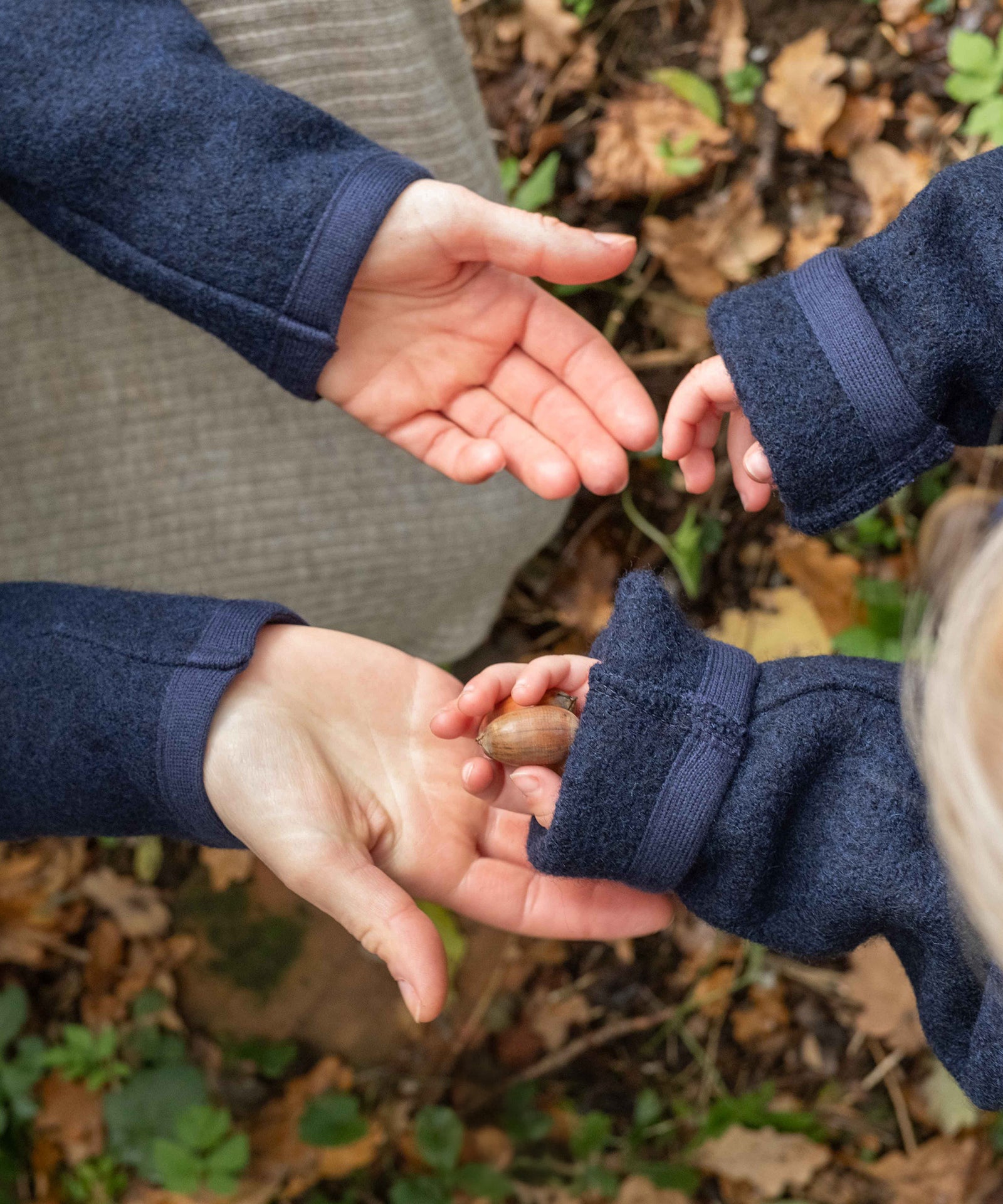 Nahaufnahme Ärmel Walkjacken in Dunkelblau